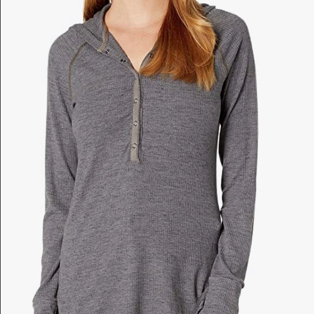Three Dots NWOT ribbed henley hoodie XS